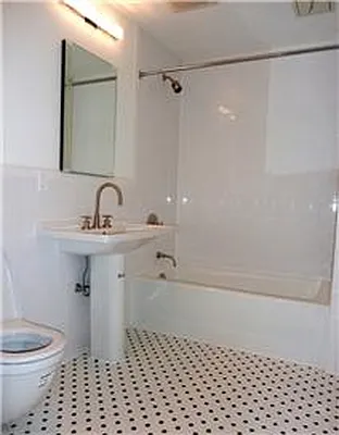 Rented by E Property Group | media 47