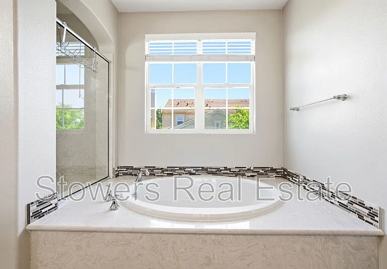 4502 Butterfly Creek Rd — Photo 84