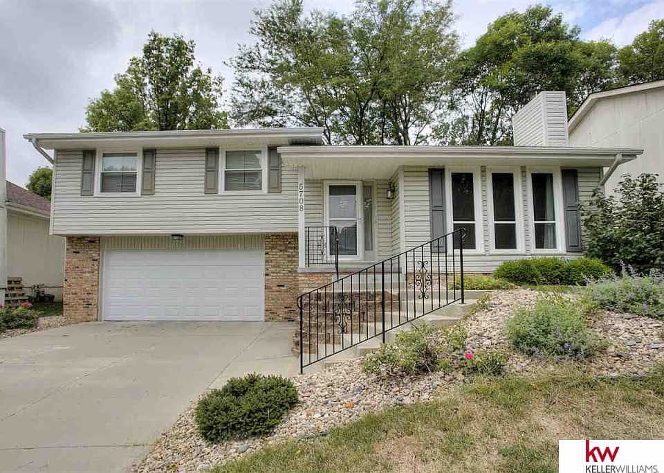 1st image of 5708 N 116th Cir