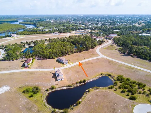 154 SE Strada Cervaro, Port Saint Lucie, FL 34952