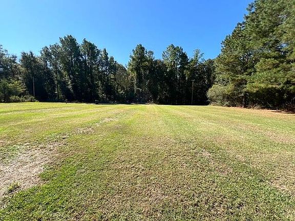 3rd image of 1499 Farrior Rd