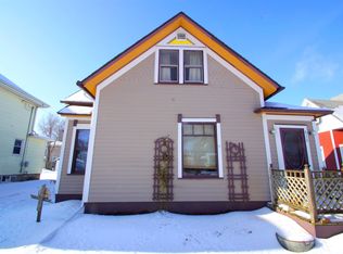 612 41st St, Rock Island, IL 61201