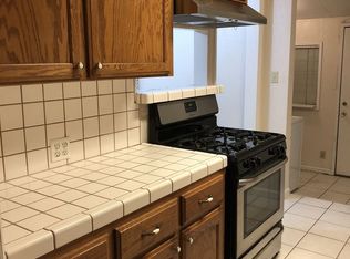 752 E Garland Ave, Fresno, CA 93704