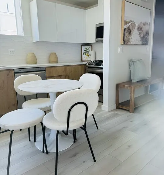 124 S Croft Ave #403 — Photo 20