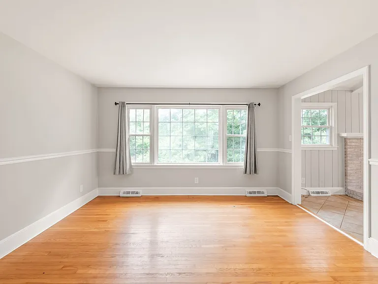 6338 Montpelier Rd — Photo 8