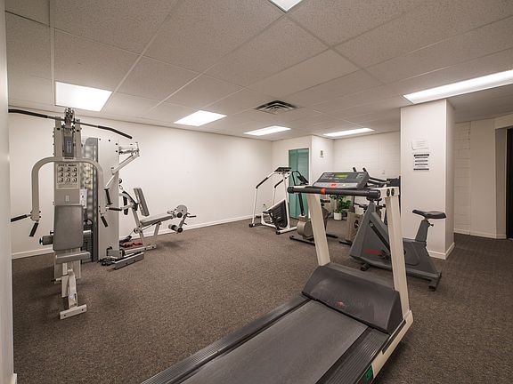 4th image of 1424 Nelson St #689263