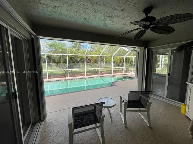 2710 Augusta Dr — Photo 11
