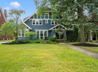 2640 Dartmoor Rd, Cleveland Heights, OH 44118