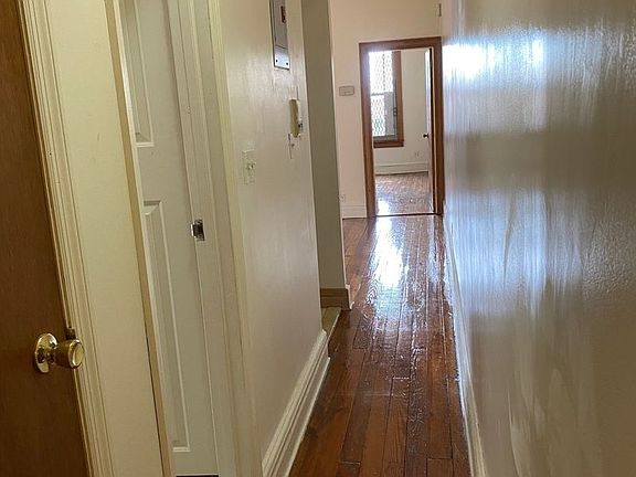 4th image of 547 Bergen St APT 4B