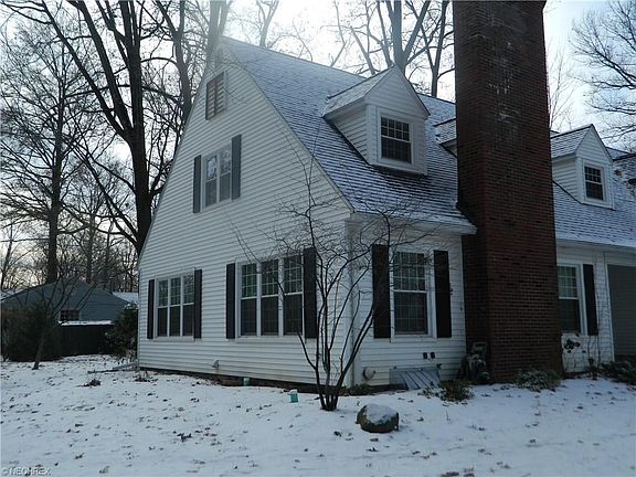 3rd image of 359 Miami Ave