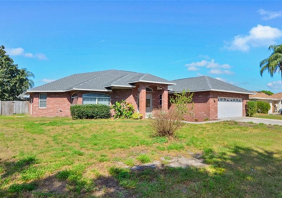 1st image of 7428 Floral Cir E