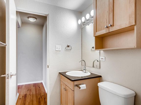 4th image of 250 N Pearl St APT 304