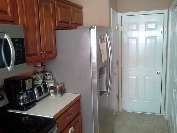 4th image of 4306 Clayton Dr