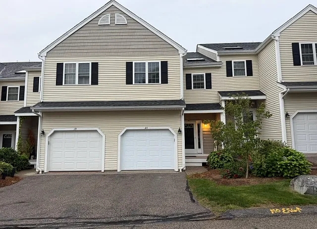 21 Azalea Ln