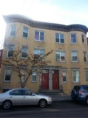 2nd image of 243-245 Chestnut St