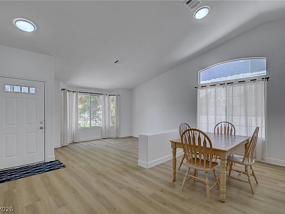 2nd image of 9054 Monteloma Way