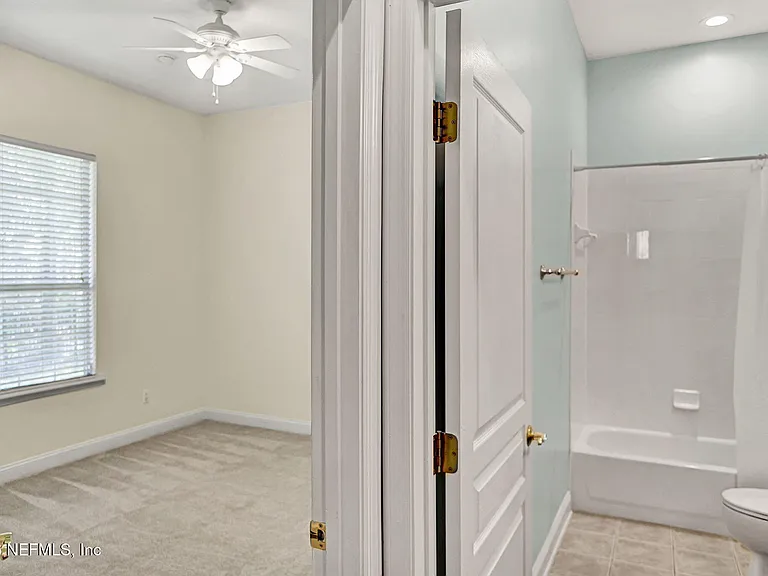 1837 Forest Glen Way St — Photo 24