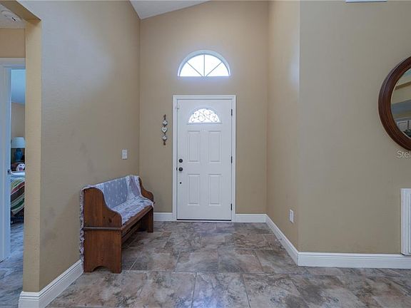 4th image of 551 Kingfisher Dr