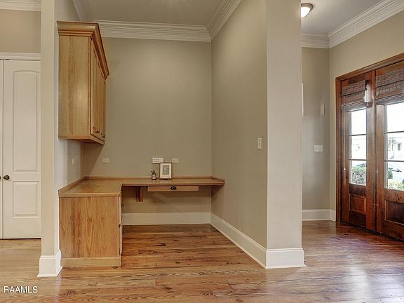 5th image of 104 Brightwood Dr