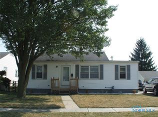 1144 Holgate Ave, Maumee, OH 43537