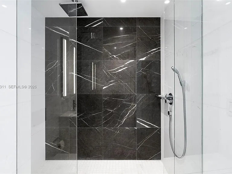 300 Biscayne Boulevard Way #4009W — Photo 32