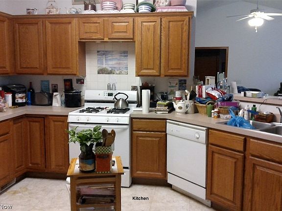 3rd image of 4088 Bayberry Knoll Ln