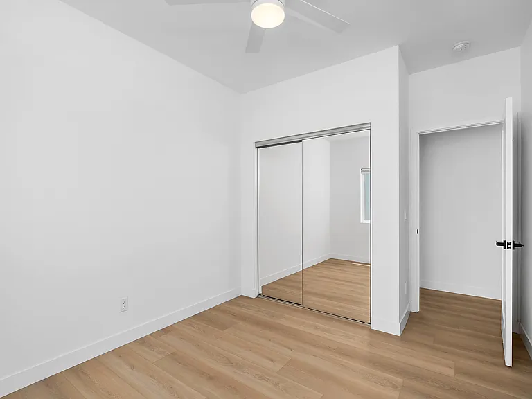5049 Art St — Photo 21