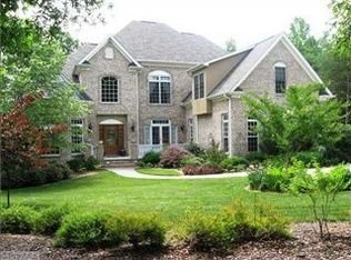 161 Gutta Percha Ln, Summerfield, NC 27358