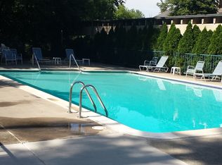 22700 Garrison St APT 406, Dearborn, MI 48124