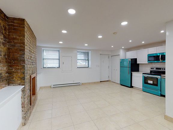 3rd image of 5-49 51st Ave #1A