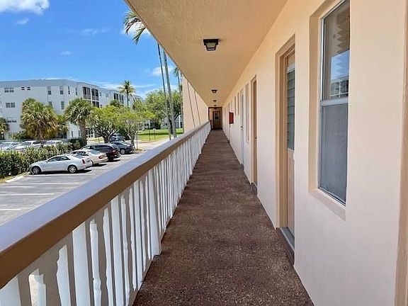 2nd image of 501 E Dania Beach Blvd #4-2G