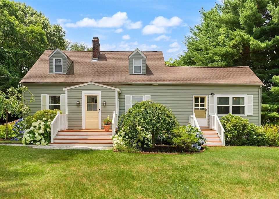 1st image of 335 Moosehill Rd