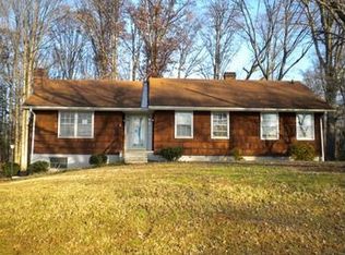 1720 Ralee Dr, Winston Salem, NC 27127