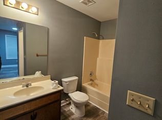 1023 Old Florence Rd APT A, Lawrenceburg, TN 38464