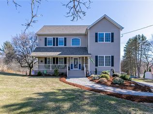 1776 Huntington Rd, Stratford, CT 06614