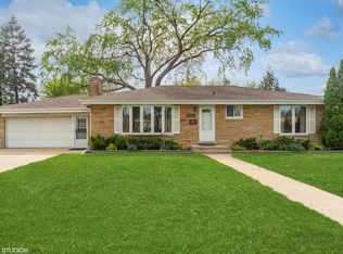 2626 Sarah St, Franklin Park, IL 60131