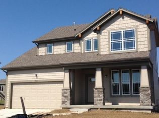 401 N Silver Hills St, Olathe, KS 66061