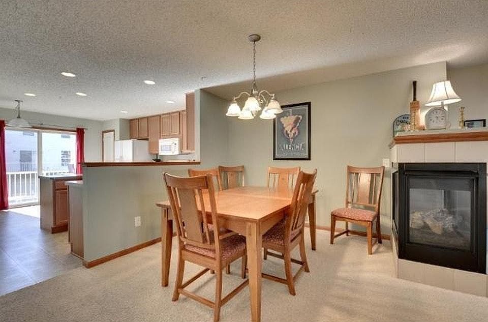 1st image of 898 Ledgestone Dr