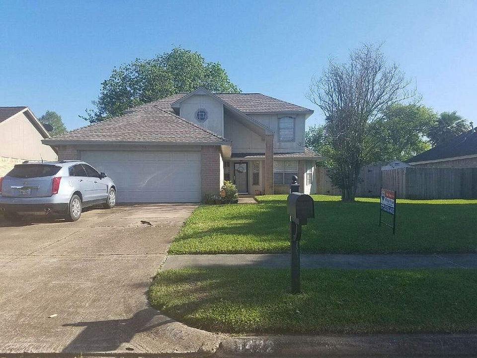 1st image of 1422 Hoover Dr