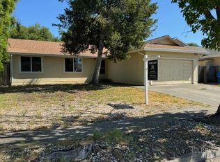 1823 Glenbrook Dr, Santa Rosa, CA 95401