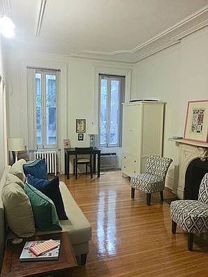 1st image of 127 E 61st St APT 3F