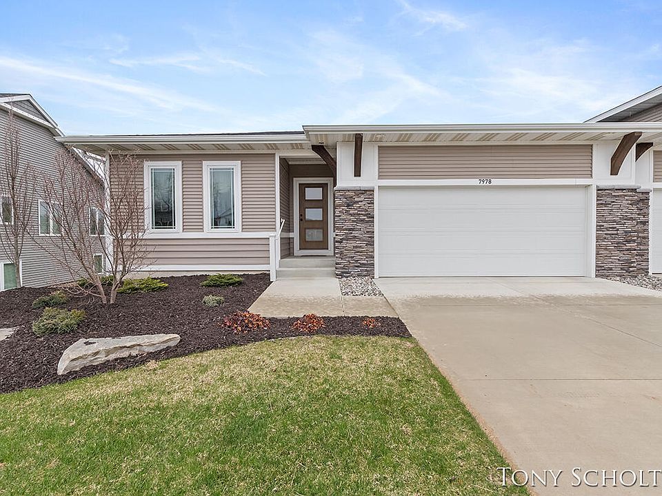 1st image of 7978 Golden Eagle Way