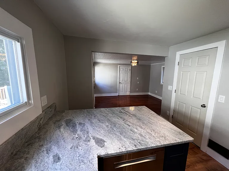 197 Sanford St — Photo 5