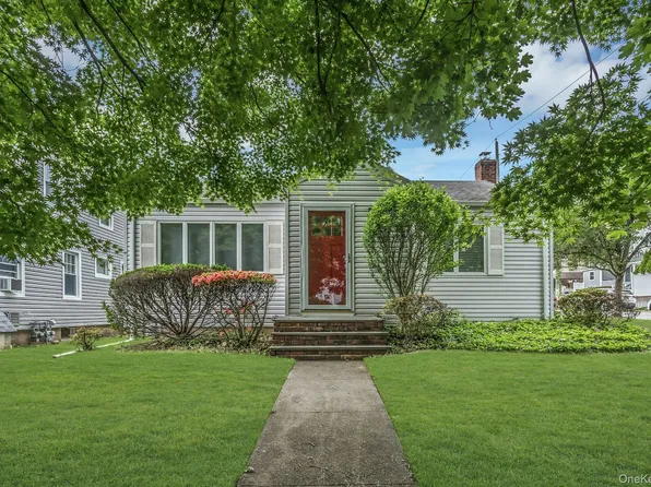 1 Coles, Glen Cove, NY 11542