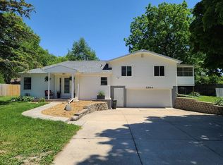 3304 Rownd St, Cedar Falls, IA 50613