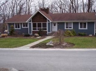 16 Neosha Rd, Highland Lakes, NJ 07422