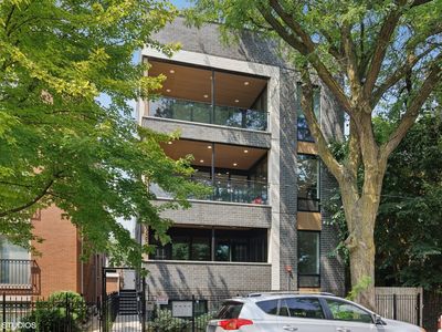 2820 N Rockwell St #2, Chicago, IL, 60618