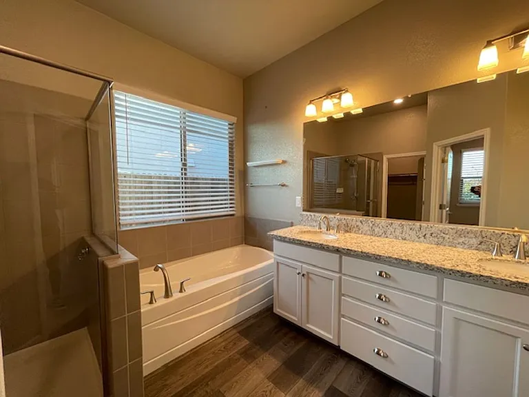 5073 Creekhollow Way — Photo 15