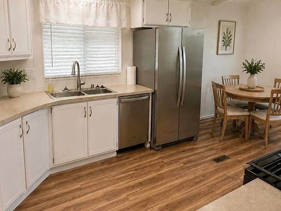 4th image of 3170 SAMARITAN Way