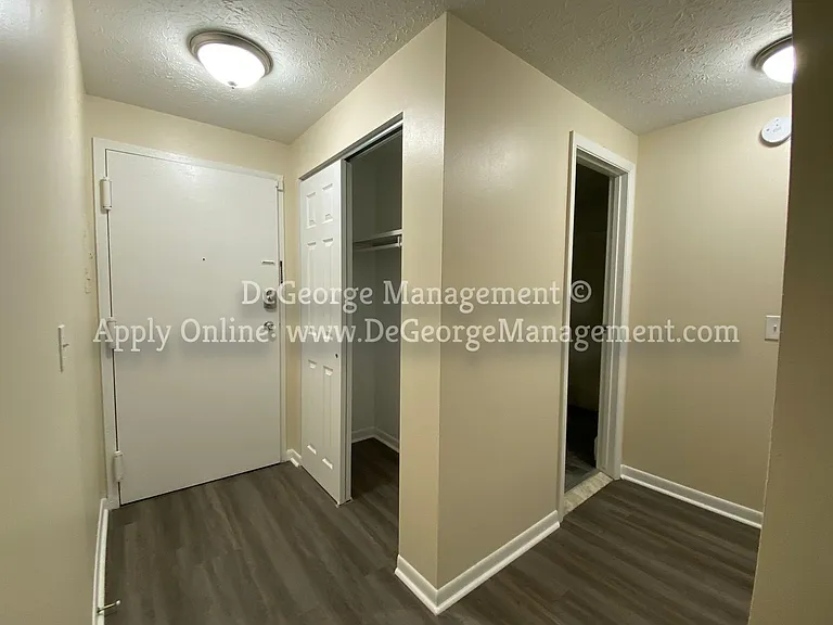 Georgetown Manor Apartments for Rent in West Irondequoit, NY — Photo 28